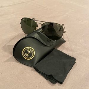 RAY BAN AVIATORS WITH POLARIZED LENS FROM THE 80’S